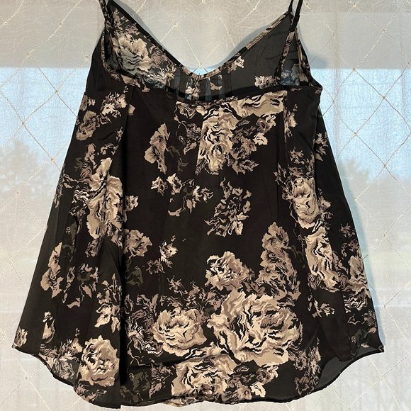 aritzia talua tank-top size large - Picture 3 of 6